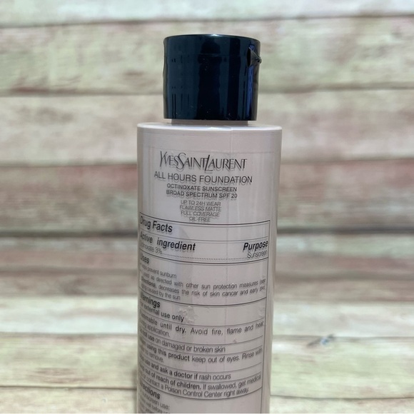 YSL All Hour Foundation - Picture 2 of 5